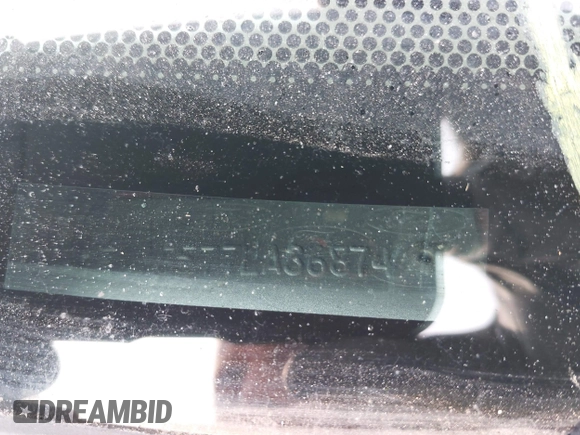 2007 Ford Expedition Eddie Bauer with VIN 1FMFU18577LA36874, listed as a IAAI auction lot 42417680 with Not provided miles and . Bid and sale history available at DreamBid. Image 11.