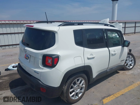 2022 Jeep Renegade Latitude with VIN ZACNJDB11NPN44179, listed as a IAAI auction lot 42523206 with 29,966 mi miles and . Bid and sale history available at DreamBid. Image 4.