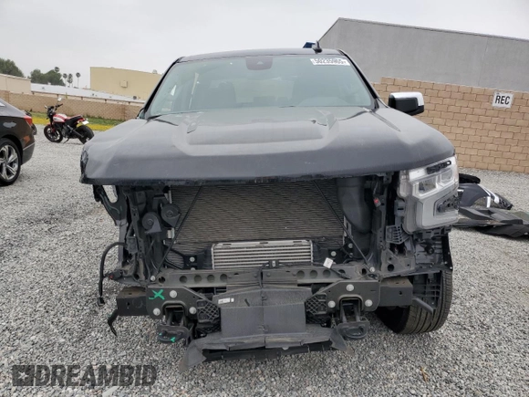 2024 Chevrolet Silverado 1500 LT with VIN 3GCPDKEK2RG420277, listed as a Copart auction lot 50235965 with 9,639 mi miles and Salvage Title. Bid and sale history available at carsss.com. Image 5.