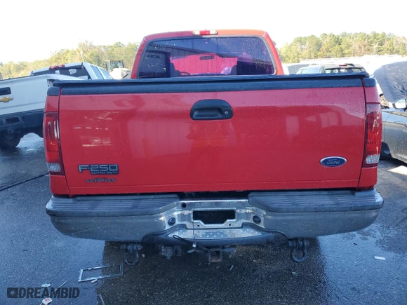 2004 Ford Super Duty F-250 XL with VIN 1FTNW21L24EC98682, listed as a Copart auction lot 82095814 with 52,605 mi miles and Salvage Title. Bid and sale history available at carsss.com. Image 6.