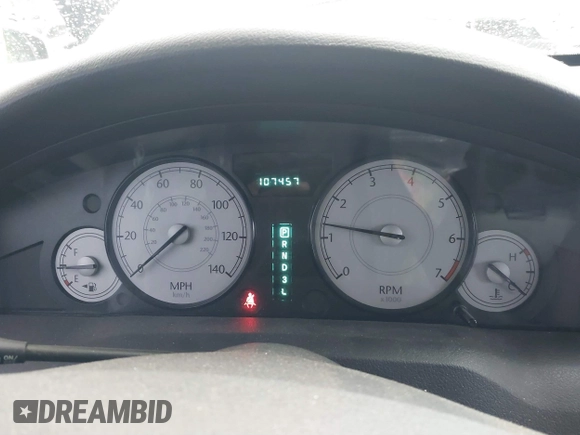2006 Chrysler 300 with VIN 2C3KA43RX6H470150, listed as a IAAI auction lot 41767272 with 107,457 mi miles. Bid and sale history available at carsss.com. Image 7.