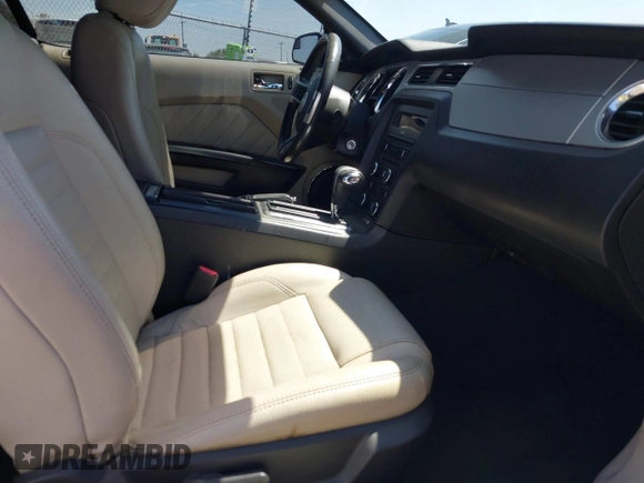 2011 Ford Mustang V6 with VIN 1ZVBP8EM7B5120394, listed as a IAAI auction lot 42207328 with 155,584 mi miles and . Bid and sale history available at DreamBid. Image 5.