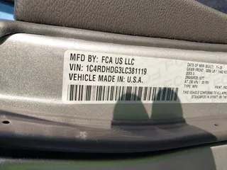 2020 Dodge Durango GT Plus with VIN 1C4RDHDG3LC381119, listed as a IAAI auction lot 41669716 with 55,207 mi miles and . Bid and sale history available at carsss.com. Image 9.