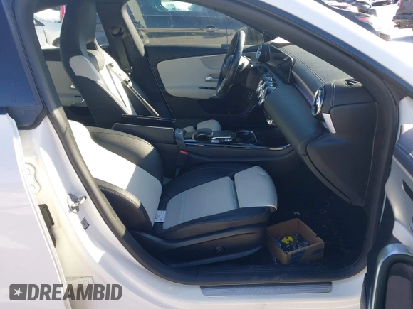 2020 Mercedes-Benz CLA with VIN W1K5J4HB0LN120300, listed as a IAAI auction lot 41513024 with 114,682 mi miles. Bid and sale history available at carsss.com. Image 5.