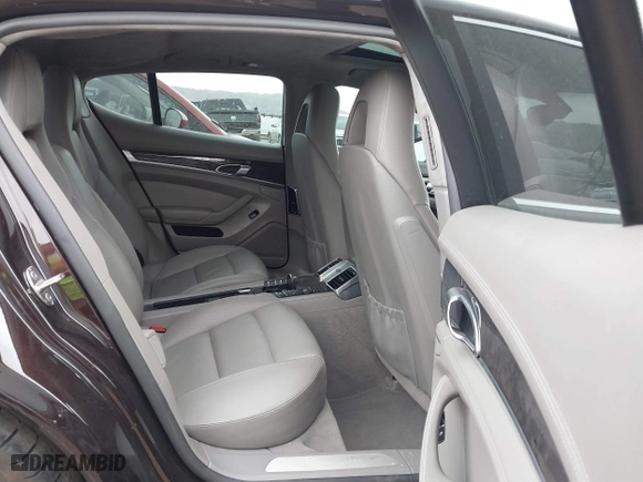 2011 Porsche Panamera Turbo with VIN WP0AC2A70BL090139, listed as a IAAI auction lot 41721430 with 65,160 mi miles. Bid and sale history available at carsss.com. Image 8.