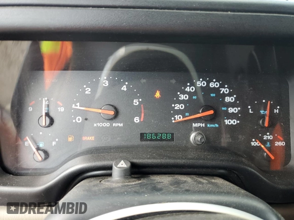 2003 Jeep Wrangler Sahara with VIN 1J4FA59S73P308250, listed as a Copart auction lot 64305965 with 186,288 mi miles and Clean title. Bid and sale history available at DreamBid. Image 9.
