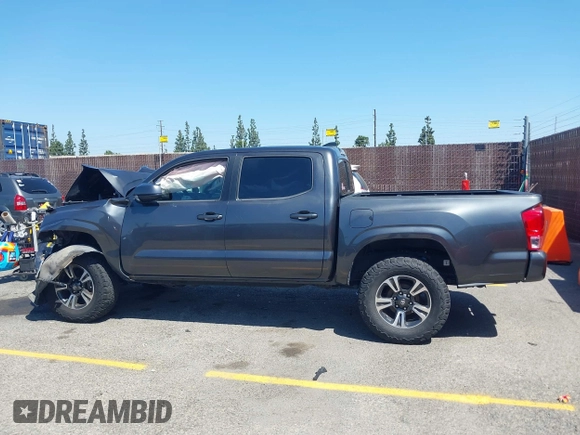 2017 Toyota Tacoma SR5 with VIN 3TMCZ5AN0HM098367, listed as a IAAI auction lot 42299298 with 69,770 mi miles and . Bid and sale history available at DreamBid. Image 13.
