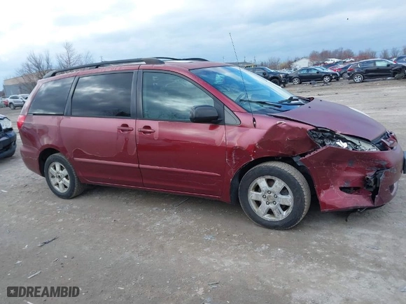 2007 Toyota Sienna CE with VIN 5TDZK23C97S025814, listed as a IAAI auction lot 41870594 with 283,916 mi miles. Bid and sale history available at carsss.com. Image 13.