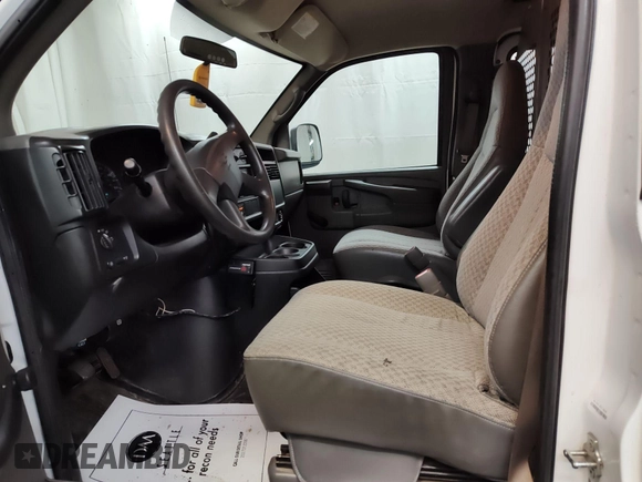 2004 Chevrolet Express Cargo with VIN 1GCHG39U141194530, listed as a IAAI auction lot 42641569 with 271,279 mi miles and . Bid and sale history available at DreamBid. Image 12.