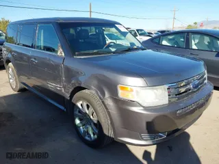2009 Ford Flex Limited with VIN 2FMDK53C89BA90357, listed as a IAAI auction lot 41841726 with NaN miles. Bid and sale history available at carsss.com. Image 1.