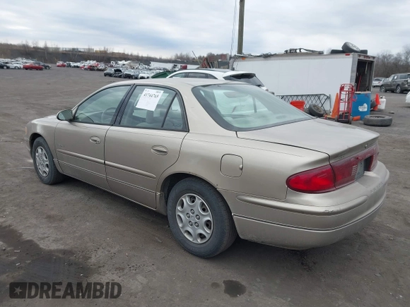 2001 Buick Regal LS with VIN 2G4WB52K611325396, listed as a IAAI auction lot 41744765 with 231,014 mi miles. Bid and sale history available at carsss.com. Image 3.