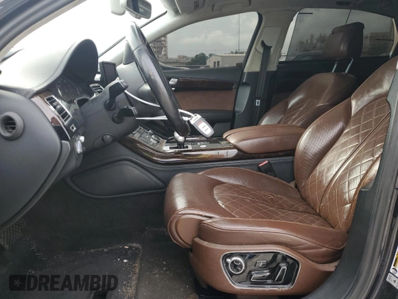 2015 Audi A8 3.0T z VIN WAU3GAFD2FN026312, wystawiony jako Copart lot #53914905 z przebiegiem Nie podano mil oraz Szkoda całkowita • Salvage title. Historia ofert i sprzedaży dostępna na DreamBid. Obrazek 7.