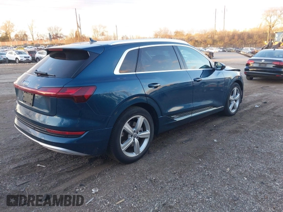 2019 Audi e-tron Prestige with VIN WA1VABGE0KB011579, listed as a IAAI auction lot 41027812 with 41,549 mi miles and . Bid and sale history available at DreamBid. Image 4.