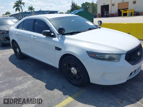 2015 Ford Police Interceptor с VIN 1FAHP2L82FG129083, выставлен на аукционе IAAI как лот 41973234 с пробегом 92 800 миль миль и . История ставок и продаж доступна на DreamBid. Изображение 1.