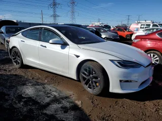 2022 Tesla Model S с VIN 5YJSA1E51NF470627, выставлен на аукционе Copart как лот 48011095 с пробегом Не указан миль и Списание • Salvage title. История ставок и продаж доступна на DreamBid. Изображение 4.