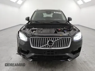 2024 Volvo XC90 Core Bright Theme with VIN YV4L12PK7R1189537, listed as a Copart auction lot 41489425 with 7,760 mi miles and Clean Title. Bid and sale history available at carsss.com. Image 5.