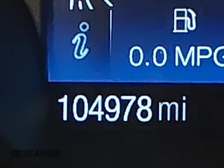 2017 Ford Escape SE z VIN 1FMCU0G90HUA94581, wystawiony jako IAAI lot #41396965 z przebiegiem 104 978 mil mil oraz . Historia ofert i sprzedaży dostępna na DreamBid. Obrazek 15.