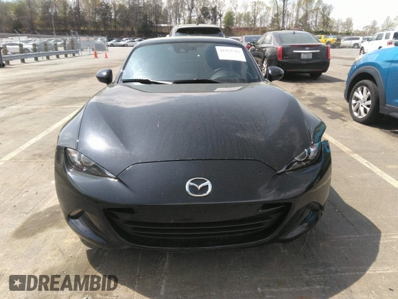 2021 Mazda MX-5 Miata Grand Touring z VIN JM1NDAM75M0451597, wystawiony jako IAAI lot #41932712 z przebiegiem 61 710 mil mil oraz . Historia ofert i sprzedaży dostępna na DreamBid. Obrazek 12.