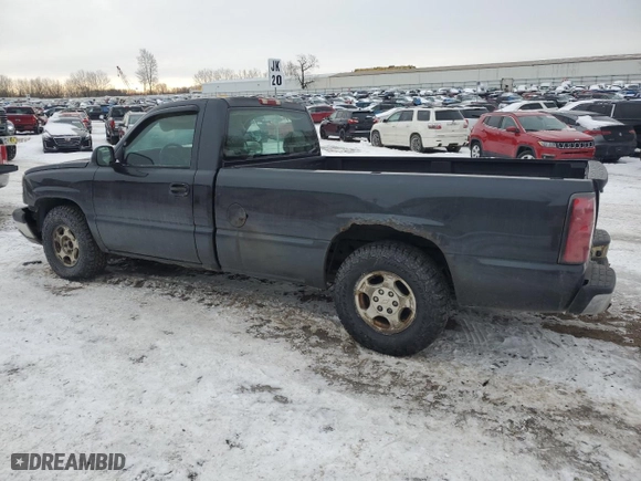 2004 Chevrolet Silverado 1500 LS with VIN 1GCEC14T14E188690, listed as a Copart auction lot 42616285 with 186,116 mi miles and Clean Title. Bid and sale history available at carsss.com. Image 2.