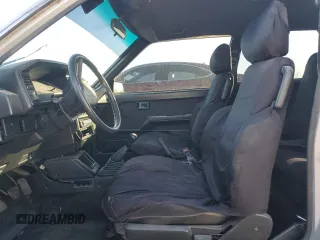 1987 Toyota Corolla с VIN 1NXAE87G6HZ400863, выставлен на аукционе Copart как лот 46637575 с пробегом 241 705 миль миль и Списание • Salvage title. История ставок и продаж доступна на DreamBid. Изображение 7.