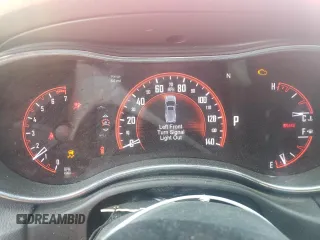 2014 Dodge Durango SXT z VIN 1C4RDJAG4EC980139, wystawiony jako Copart lot #57509035 z przebiegiem 152 865 mil mil oraz Szkoda całkowita • Salvage title. Historia ofert i sprzedaży dostępna na DreamBid. Obrazek 9.