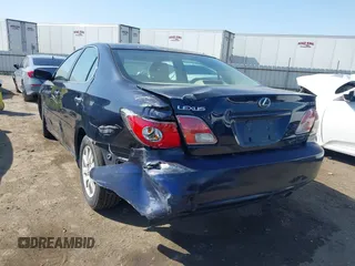 2004 Lexus ES 350 z VIN JTHBA30G245011061, wystawiony jako IAAI lot #42391223 z przebiegiem 146 919 mil mil oraz . Historia ofert i sprzedaży dostępna na DreamBid. Obrazek 3.