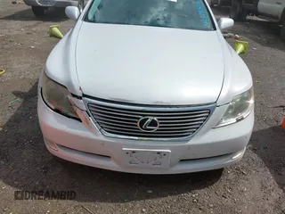2008 Lexus LS 460 with VIN JTHBL46F185079274, listed as a IAAI auction lot 42219303 with 287,870 mi miles and . Bid and sale history available at DreamBid. Image 6.