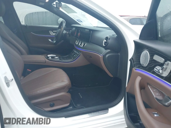 2018 Mercedes-Benz E 300 with VIN WDDZF4JB6JA388852, listed as a IAAI auction lot 41960710 with 64,439 mi miles and . Bid and sale history available at DreamBid. Image 5.