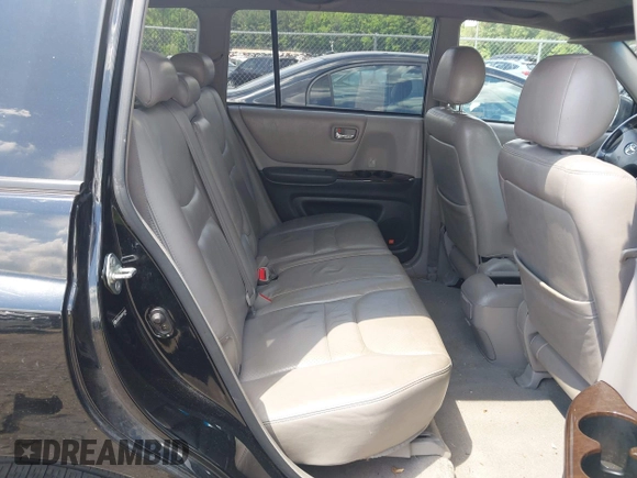 2003 Toyota Highlander z VIN JTEGF21A430113160, wystawiony jako IAAI lot #42224456 z przebiegiem 237 175 mil mil oraz . Historia ofert i sprzedaży dostępna na DreamBid. Obrazek 8.
