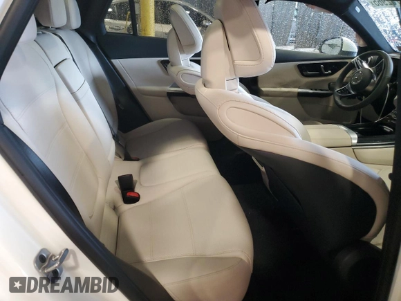 2025 Mercedes-Benz GLC 300 z VIN W1NKM4HB0SF282949, wystawiony jako Copart lot #56732965 z przebiegiem 9 971 mil mil oraz Szkoda całkowita • Salvage title. Historia ofert i sprzedaży dostępna na DreamBid. Obrazek 11.