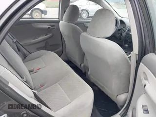2009 Toyota Corolla z VIN JTDBL40E99J047697, wystawiony jako IAAI lot #42274336 z przebiegiem 184 756 mil mil oraz . Historia ofert i sprzedaży dostępna na DreamBid. Obrazek 8.