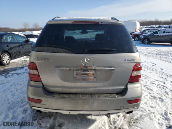 2009 Mercedes-Benz M-Class 3.5L with VIN 4JGBB86E99A515926, listed as a Copart auction lot 44174735 with 168,565 mi miles and Salvage Title. Bid and sale history available at carsss.com. Image 6.