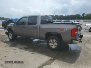 2013 Chevrolet Silverado 1500 LT with VIN 3GCPKSE78DG280374, listed as a Copart auction lot 53853775 with 65,675 mi miles and Salvage Title. Bid and sale history available at DreamBid. Image 2.