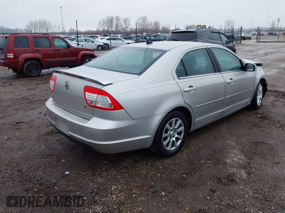 2008 Mercury Milan with VIN 3MEHM07Z78R657982, listed as a IAAI auction lot 41175425 with 129,478 mi miles. Bid and sale history available at carsss.com. Image 4.