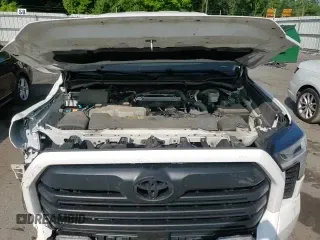 2022 Toyota Tundra SR5 с VIN 5TFLA5DA9NX035452, выставлен на аукционе Copart как лот 58351745 с пробегом 86 576 миль миль и Списание • Salvage title. История ставок и продаж доступна на DreamBid. Изображение 13.