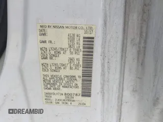 2018 Nissan NV Cargo S z VIN 1N6BF0LY7JN800787, wystawiony jako IAAI lot #42062137 z przebiegiem 221 082 mil mil oraz . Historia ofert i sprzedaży dostępna na DreamBid. Obrazek 9.
