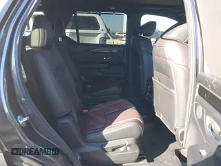 2025 Honda Pilot Black Edition with VIN 5FNYG1H91SB014047, listed as a IAAI auction lot 41645999 with 7,801 mi miles. Bid and sale history available at carsss.com. Image 8.