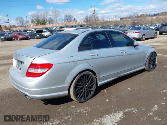 2009 Mercedes-Benz C-Class 3.5L Sport with VIN WDDGF56XX9F210202, listed as a IAAI auction lot 41671054 with 193,450 mi miles. Bid and sale history available at carsss.com. Image 4.