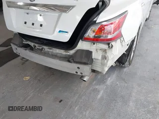 2014 Nissan Altima S with VIN 1N4AL3AP5EC136502, listed as a IAAI auction lot 42143885 with 116,923 mi miles and . Bid and sale history available at DreamBid. Image 6.