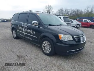 2013 Chrysler Town & Country Limited with VIN 2C4RC1GG2DR595808, listed as a IAAI auction lot 41946685 with 185,579 mi miles. Bid and sale history available at carsss.com. Image 1.