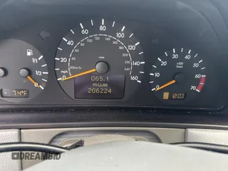 2002 Mercedes-Benz E-Class with VIN WDBJF70JX2B491915, listed as a Copart auction lot 86581554 with 206,224 mi miles and Clean Title. Bid and sale history available at carsss.com. Image 8.