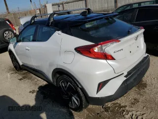 2022 Toyota C-HR XLE with VIN NMTKHMBX4NR145810, listed as a Copart auction lot 83892674 with 40,462 mi miles and Clean Title. Bid and sale history available at DreamBid. Image 2.