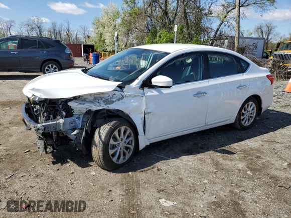 2018 Nissan Sentra SV z VIN 3N1AB7AP2JY262454, wystawiony jako Copart lot #52227965 z przebiegiem 17 091 mil mil oraz Szkoda całkowita • Salvage title. Historia ofert i sprzedaży dostępna na DreamBid. Obrazek 1.