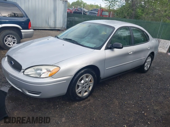2004 Ford Taurus z VIN 1FAFP52224G180277, wystawiony jako IAAI lot #42091016 z przebiegiem 43 629 mil mil oraz . Historia ofert i sprzedaży dostępna na DreamBid. Obrazek 2.