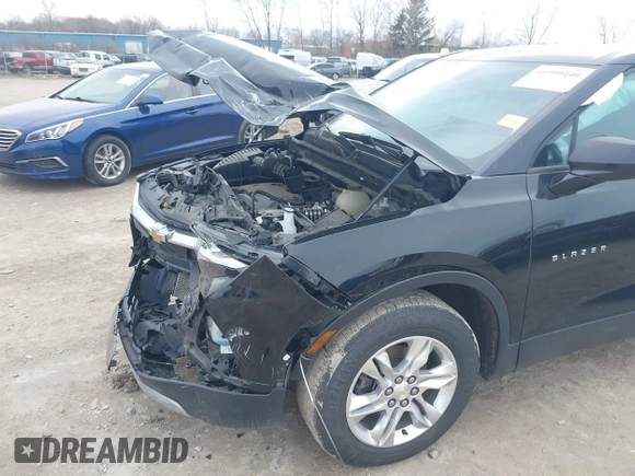 2021 Chevrolet Blazer LT with VIN 3GNKBBRA7MS585269, listed as a IAAI auction lot 41999440 with 59,506 mi miles and . Bid and sale history available at DreamBid. Image 6.