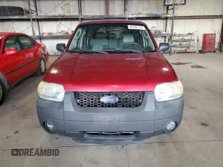 2005 Ford Escape XLT with VIN 1FMYU931X5KE17875, listed as a Copart auction lot 67502114 with 131,303 mi miles and Salvage Title. Bid and sale history available at carsss.com. Image 5.