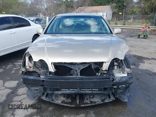 2001 Lexus GS 300 z VIN JT8BD69S910126345, wystawiony jako IAAI lot #41814236 z przebiegiem 215 664 mil mil oraz . Historia ofert i sprzedaży dostępna na DreamBid. Obrazek 13.