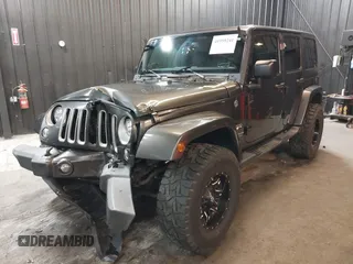 2017 Jeep Wrangler Unlimited Sahara z VIN 1C4BJWEG5HL746971, wystawiony jako IAAI lot #41959241 z przebiegiem 47 458 mil mil oraz . Historia ofert i sprzedaży dostępna na DreamBid. Obrazek 2.