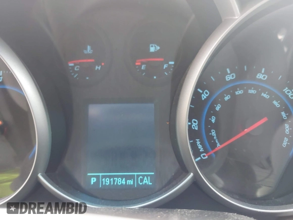 2014 Chevrolet Cruze 1LT with VIN 1G1PC5SB6E7192324, listed as a IAAI auction lot 42783725 with 191,784 mi miles and . Bid and sale history available at DreamBid. Image 7.