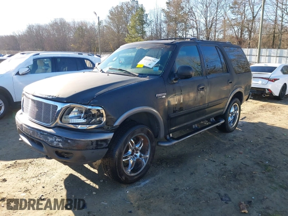 2000 Ford Expedition XLT with VIN 1FMRU1664YLB83051, listed as a IAAI auction lot 41326759 with 227,719 mi miles and . Bid and sale history available at DreamBid. Image 18.